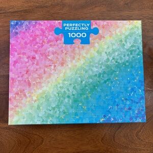 Perfectly Puzzling | 1000 piece geometric ombré jigsaw puzzle